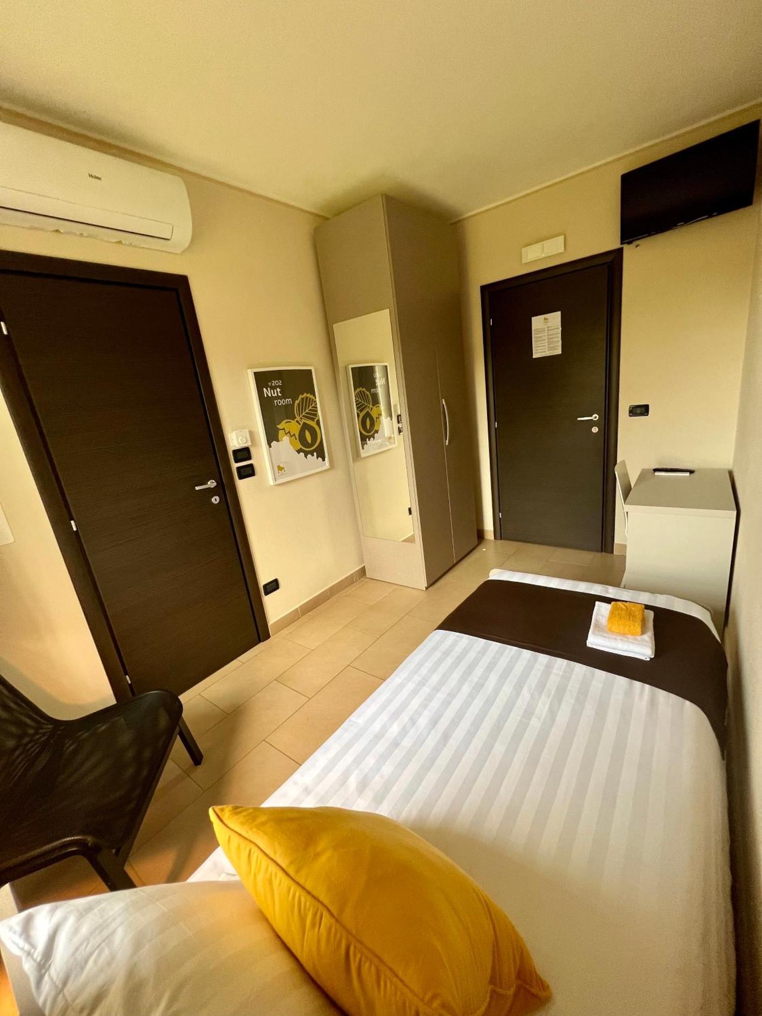 Casale Milleseicento Guest House Gavi Exterior photo
